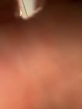 Snapshot of Tina_995 chatting on October 2025 03:18:02 AM Tina 995 online show from October 2025 03:18:02 AM