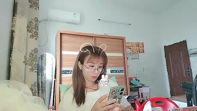 Lili 666 online show from June 2026 07:03:02 AM