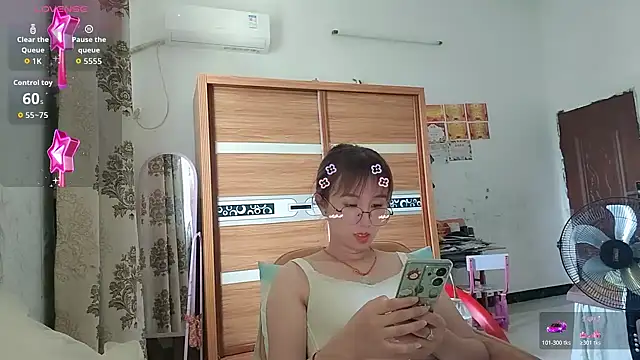 Lili 666 online show from July 2026 06:52:01 AM