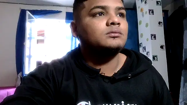 Snapshot of Boycuriousxxx chatting on July 2026 12:10:01 PM Boycuriousxxx online show from July 2026 12:10:01 PM