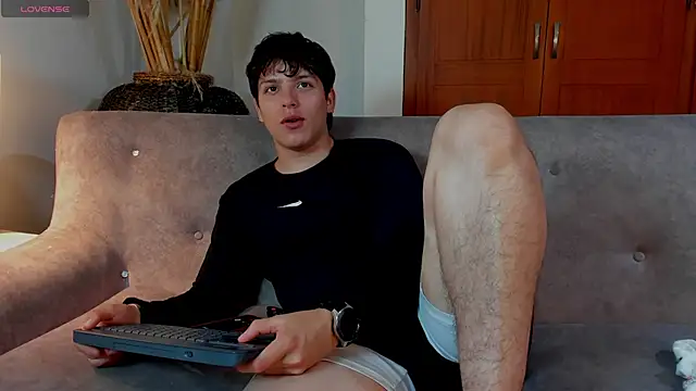 Snapshot of bravoboreal chatting on November 2025 07:25:01 PM bravoboreal online show from November 2025 07:25:01 PM