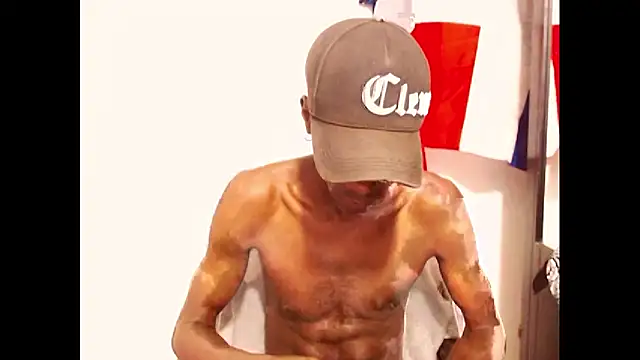 phillip-hot online show from September 2025 03:46:02 PM