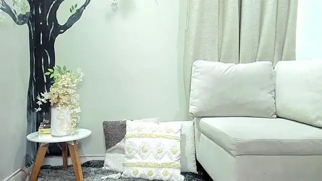 Miranda doll  online show from December 2025 12:12:01 PM