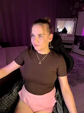 Snapshot of Lexi_noah chatting on September 2025 09:17:02 PM Lexi noah online show from September 2025 09:17:02 PM