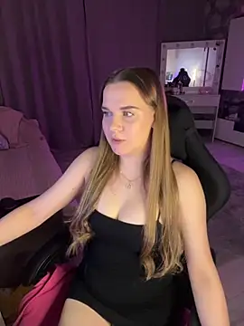 Snapshot of Lexi_noah chatting on October 2025 09:34:02 PM Lexi noah online show from October 2025 09:34:02 PM