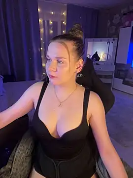 Snapshot of Lexi_noah chatting on December 2025 09:20:01 PM Lexi noah online show from December 2025 09:20:01 PM