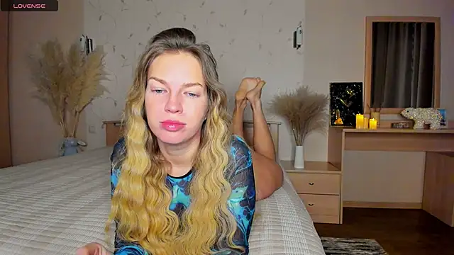 Snapshot of Jeanne_Williams chatting on January 2025 01:56:02 AM Jeanne Williams online show from January 2025 01:56:02 AM