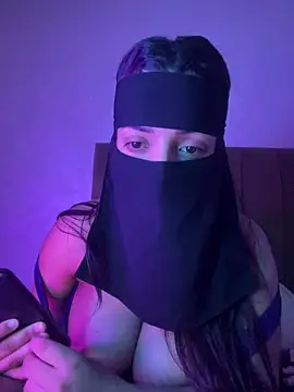 Snapshot of Narimane_maroc chatting on May 2026 01:25:02 AM Narimane maroc online show from May 2026 01:25:02 AM