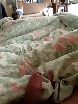 Snapshot of AlexandruCsaba chatting on March 2025 12:01:02 PM AlexandruCsaba online show from March 2025 12:01:02 PM