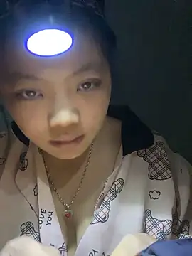 chaomay796xo online show from December 2024 09:19:02 AM