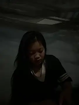 chaomay796xo online show from February 2025 02:52:02 PM