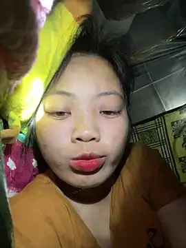 chaomay796xo online show from February 2025 03:29:01 PM