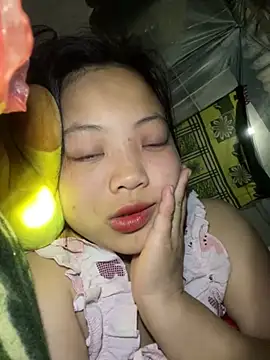 chaomay796xo online show from March 2025 03:29:02 PM