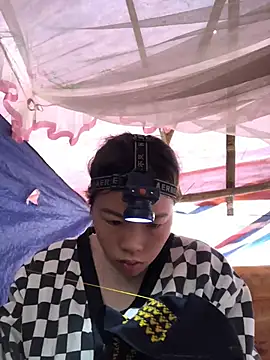 ngoclothingoc9en online show from December 2024 01:21:01 AM