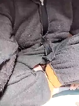 ngoclothingoc9en online show from March 2025 11:43:02 PM