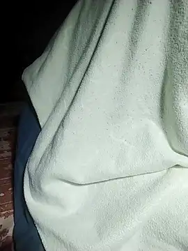 ngoclothingoc9en online show from March 2025 10:26:01 PM