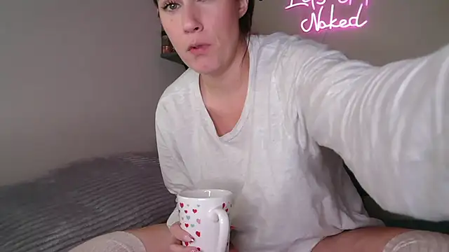 urdesire25 online show from December 2025 05:35:01 AM