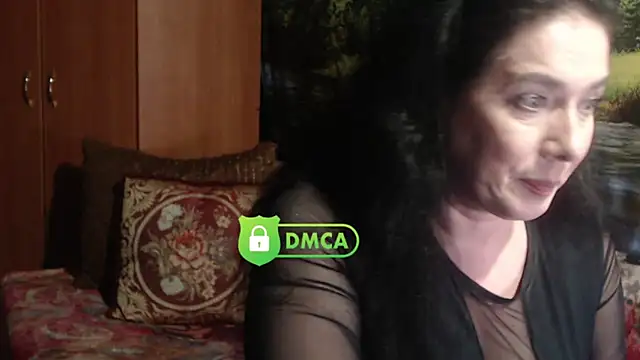 Snapshot of RositaSky chatting on February 2025 06:21:02 AM RositaSky online show from February 2025 06:21:02 AM