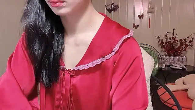 LinhChi 9x online show from July 2026 12:37:02 AM