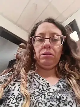 miss hanna07 online show from October 2025 04:22:01 PM