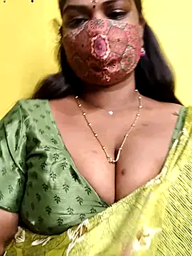 Snapshot of mayaa2u chatting on July 2026 03:42:02 AM mayaa2u online show from July 2026 03:42:02 AM