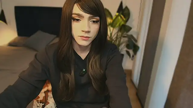 pansuggarofficial online show from December 2025 11:28:02 AM