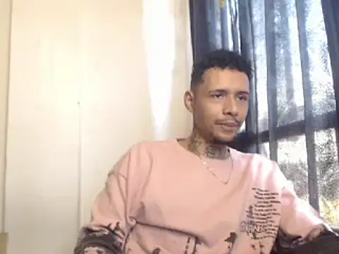 RickyGrey77 online show from December 2024 07:46:02 PM