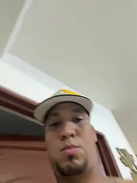 Kennerboy  online show from March 2025 08:54:01 PM