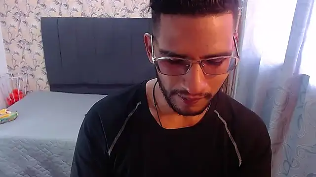 sweet-blowork online show from December 2024 07:04:02 PM