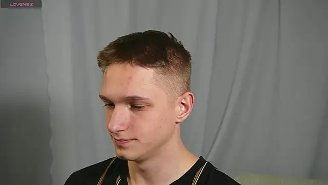 dustyn fox online show from January 2025 05:10:01 PM