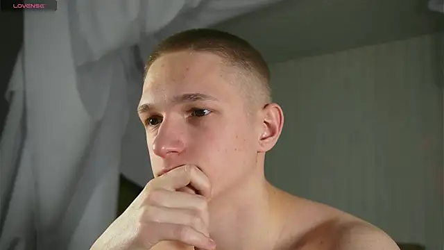 dustyn fox online show from February 2025 03:27:02 PM