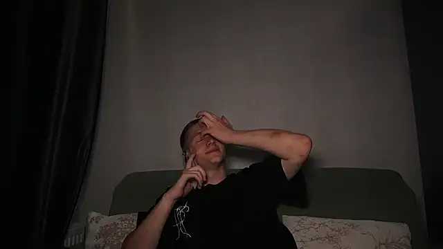 dustyn fox online show from September 2025 04:18:01 PM