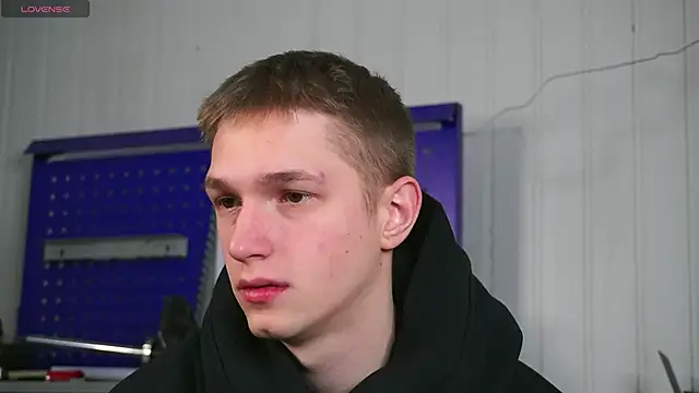 dustyn fox online show from January 2026 03:50:01 PM