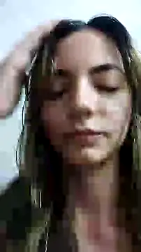 Snapshot of baby-miah chatting on January 2025 08:17:01 AM baby-miah online show from January 2025 08:17:01 AM