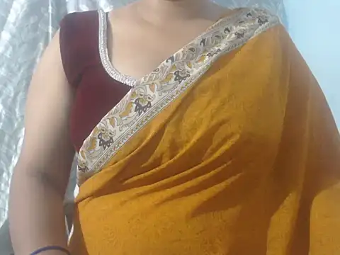 cute-priy online show from April 2026 04:19:01 AM