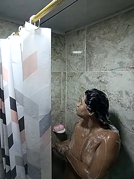 sexy-latin10 online show from April 2026 11:11:02 AM