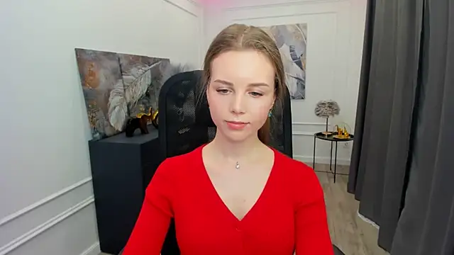 Snapshot of MileyWings chatting on March 2026 11:35:01 AM MileyWings online show from March 2026 11:35:01 AM