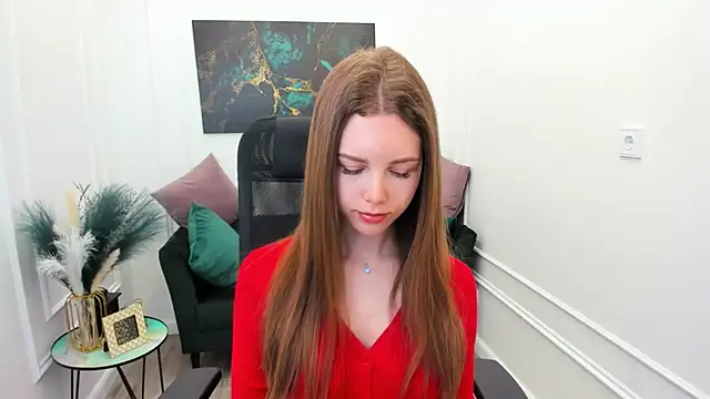 Snapshot of MileyWings chatting on April 2026 04:53:01 AM MileyWings online show from April 2026 04:53:01 AM