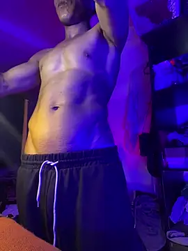 Pompero11 online show from February 2026 03:04:01 AM