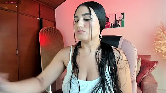Snapshot of Alheli_16 chatting on July 2026 12:11:02 PM Alheli 16 online show from July 2026 12:11:02 PM