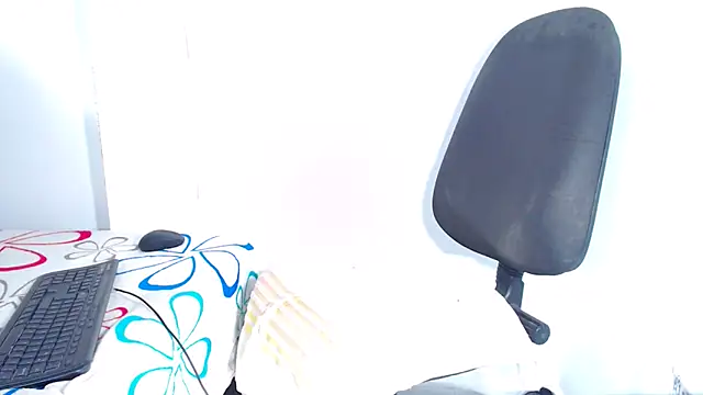 Megaanfox online show from March 2026 06:03:01 PM