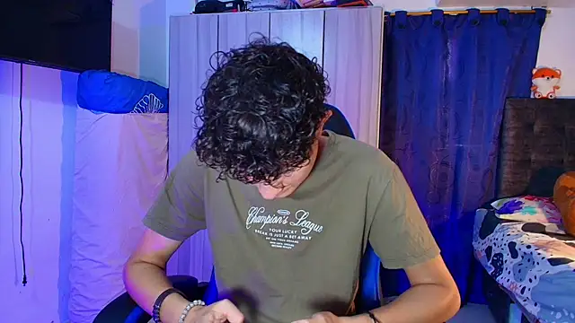 Nathan Bluee online show from February 2026 04:11:02 PM