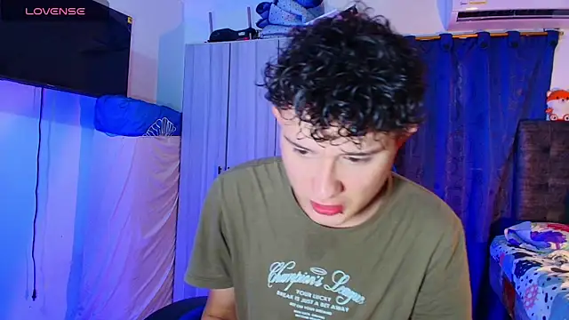 Nathan Bluee online show from February 2026 04:34:02 PM