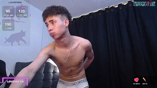 sexybat twink online show from October 2025 06:56:01 PM