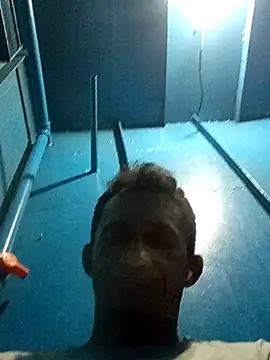 Snapshot of dotado20robson chatting on May 2026 02:18:01 AM dotado20robson online show from May 2026 02:18:01 AM