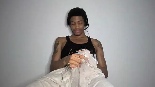 Skinnyblackman online show from August 2026 04:25:01 AM