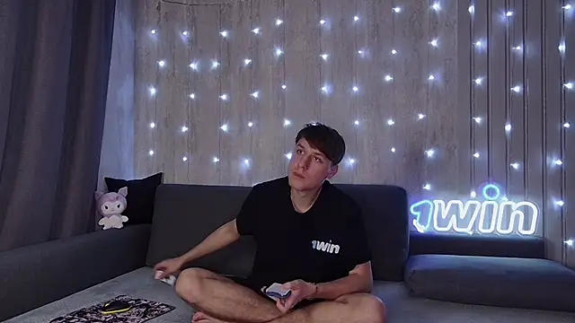 wineandboobss online show from December 2024 02:16:01 PM