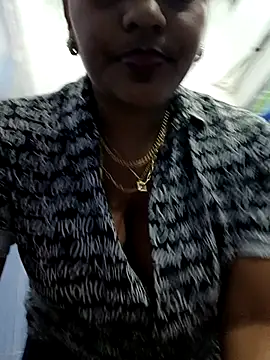 Snapshot of anaesca chatting on March 2025 04:01:01 AM anaesca online show from March 2025 04:01:01 AM