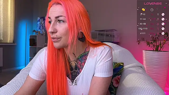 Snapshot of Tanya_Acid chatting on May 2026 04:51:02 AM Tanya Acid online show from May 2026 04:51:02 AM