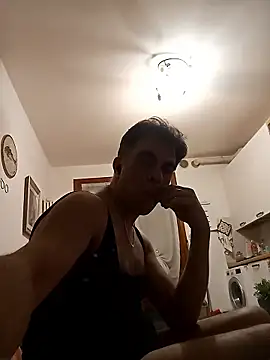 Giocandoassieme online show from November 2025 10:04:01 PM